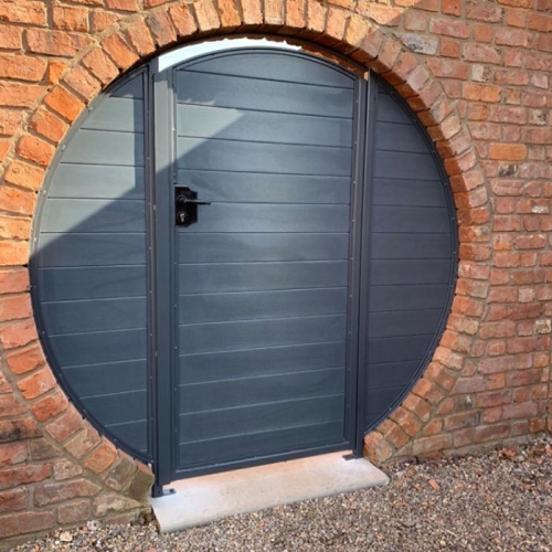 Round sealed steel door